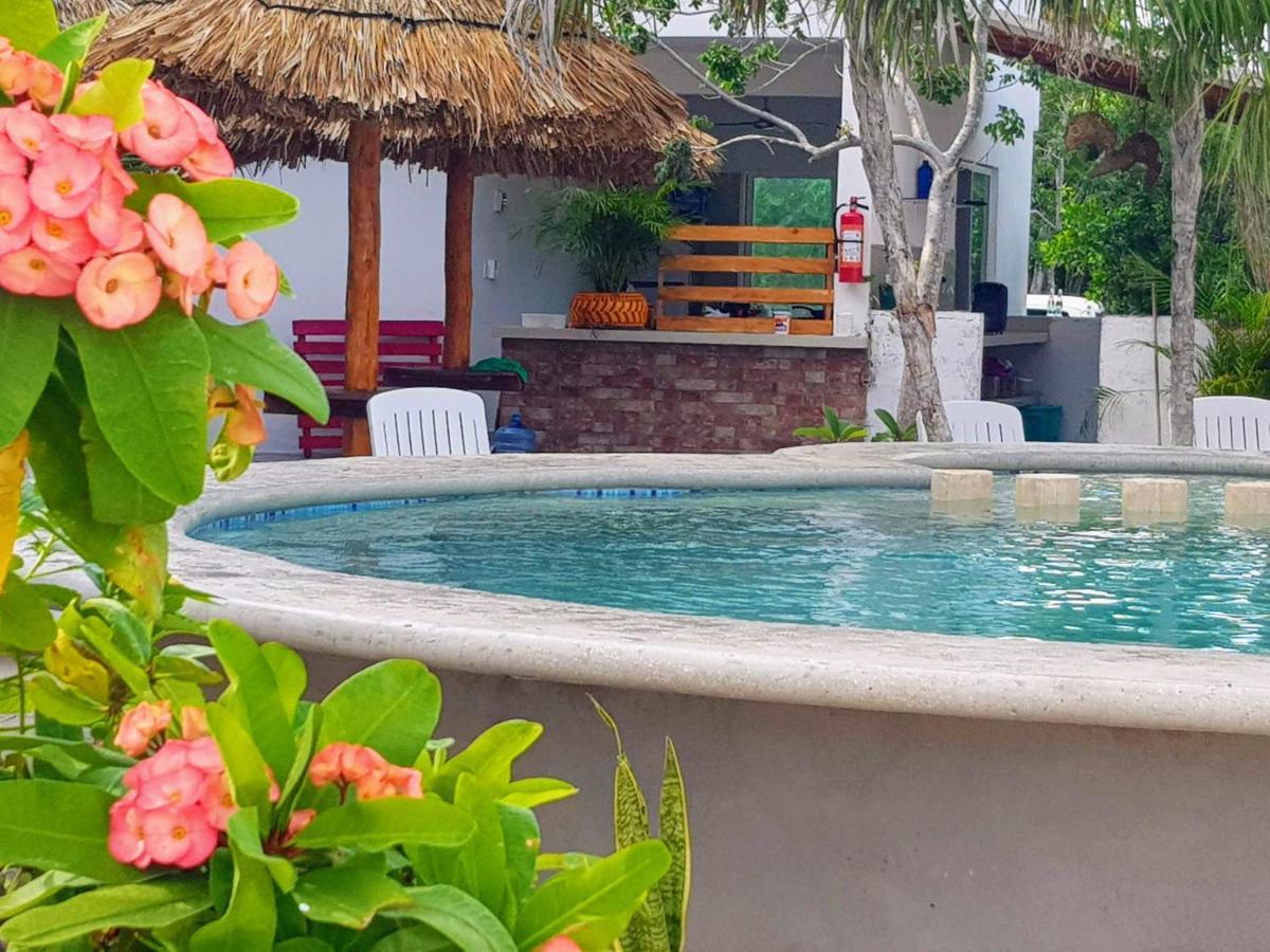 Villas Del Carmen Holbox Bagian luar foto